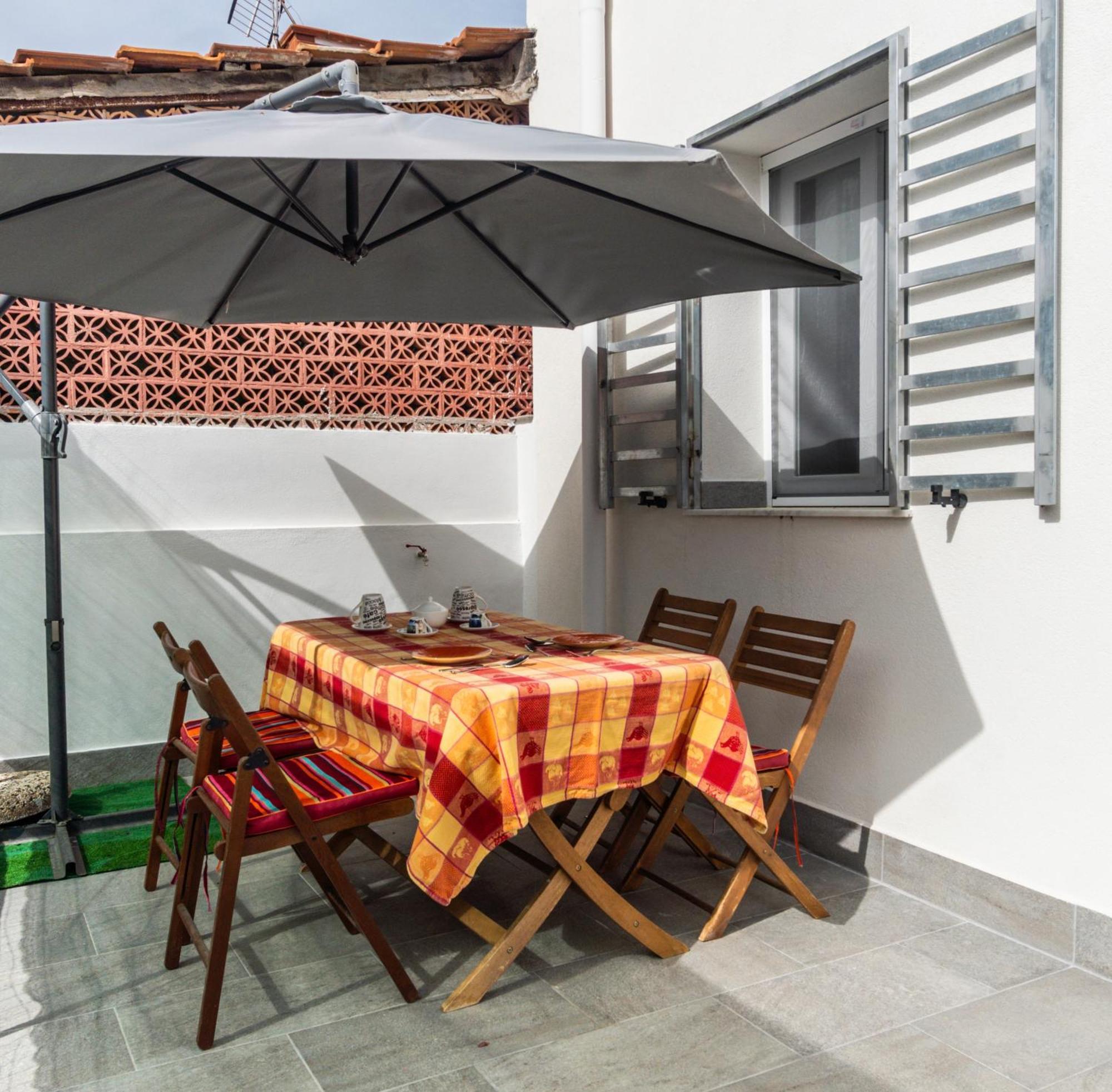 Nika Nika Holiday House Carini Esterno foto